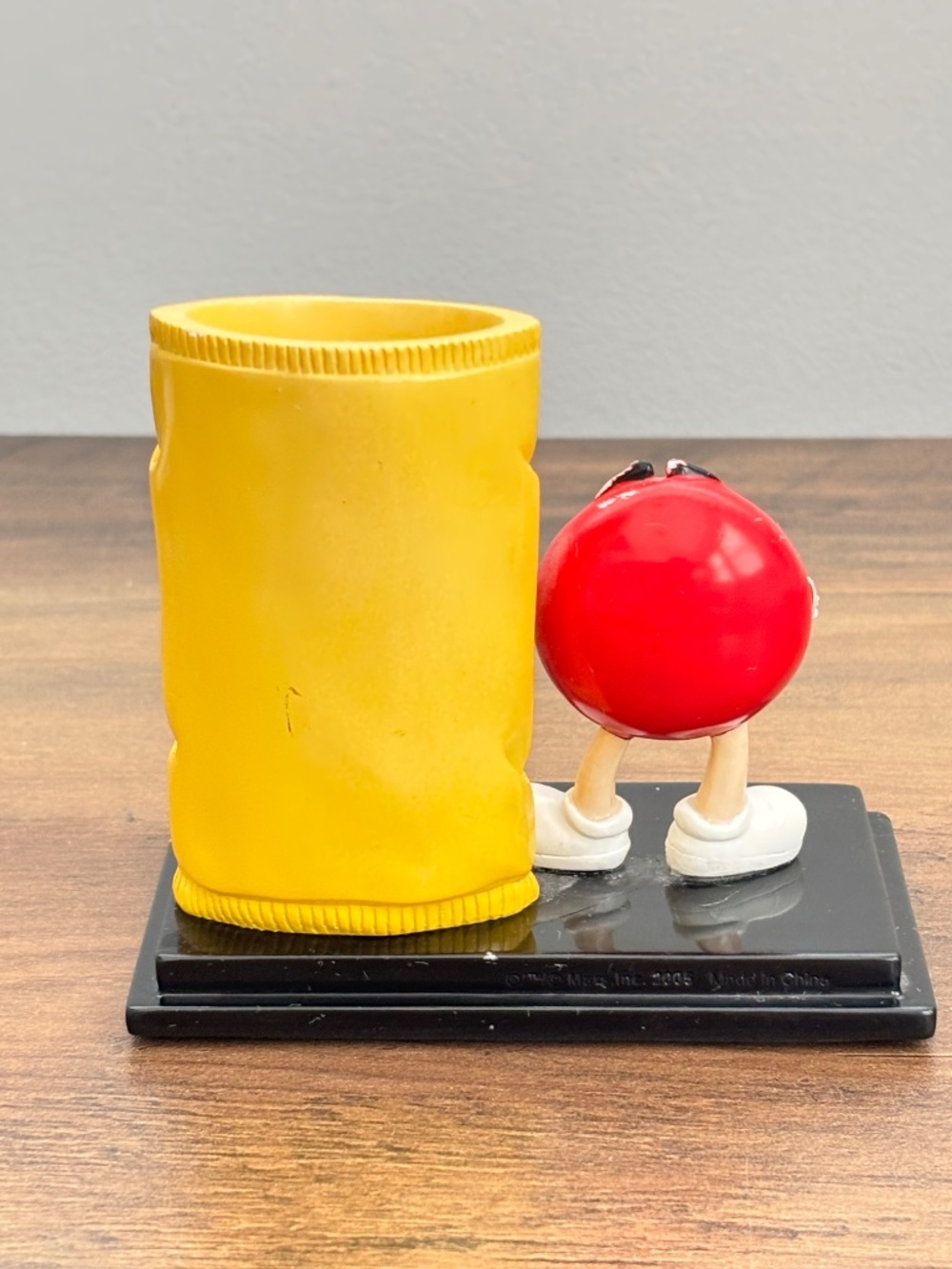 VINTAGE M&M's World Candy Red M&M Desktop Pencil Paper Clip Holder Organizer - Picture 5 of 12